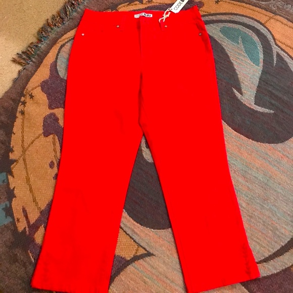 #9. 🌺CODE BLEU JEANS CROP🌺 - Picture 2 of 6